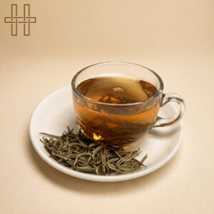 White Tea-Silver Needle/Buds-Tea Leaf-Silver/Pale Grey-Hand-plucked leaves
